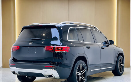Mercedes-Benz GLB, 2023 год, 2 657 000 рублей, 3 фотография
