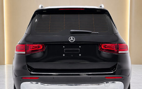 Mercedes-Benz GLB, 2023 год, 2 657 000 рублей, 4 фотография