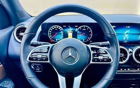 Mercedes-Benz GLB, 2023 год, 2 657 000 рублей, 10 фотография