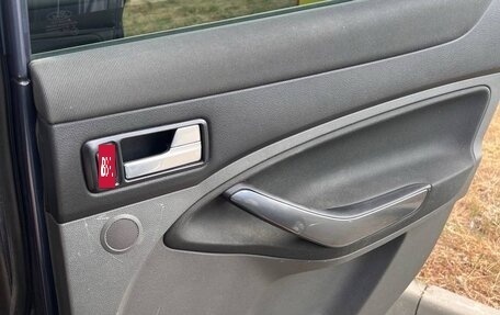 Ford Kuga III, 2012 год, 560 000 рублей, 10 фотография