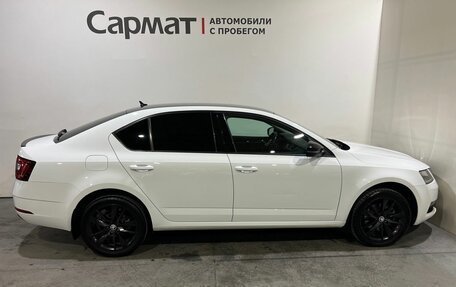 Skoda Octavia, 2018 год, 1 850 000 рублей, 10 фотография