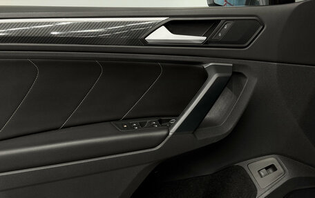 Volkswagen Tiguan II, 2021 год, 3 900 000 рублей, 14 фотография