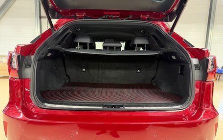 Lexus RX IV рестайлинг, 2018 год, 3 799 000 рублей, 9 фотография