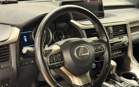 Lexus RX IV рестайлинг, 2018 год, 3 799 000 рублей, 19 фотография