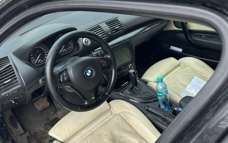 BMW 1 серия, 2007 год, 250 000 рублей, 4 фотография