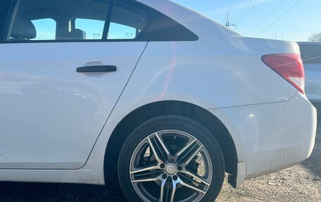 Chevrolet Cruze II, 2011 год, 950 000 рублей, 2 фотография