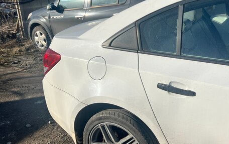 Chevrolet Cruze II, 2011 год, 950 000 рублей, 14 фотография