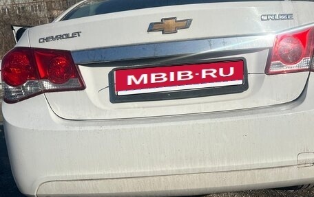 Chevrolet Cruze II, 2011 год, 950 000 рублей, 8 фотография