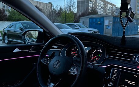 Volkswagen Passat B8 рестайлинг, 2016 год, 1 650 000 рублей, 19 фотография