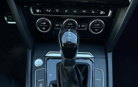 Volkswagen Passat B8 рестайлинг, 2016 год, 1 650 000 рублей, 22 фотография