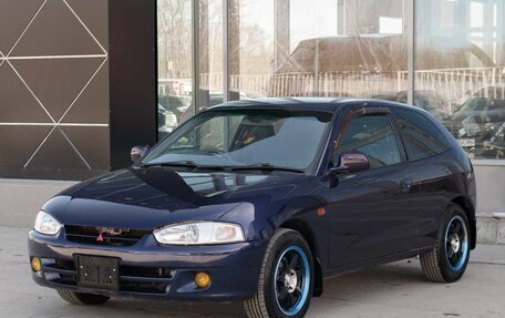 Mitsubishi Mirage VI рестайлинг, 1997 год, 370 000 рублей, 1 фотография