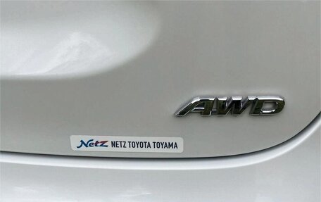 Toyota Yaris Cross, 2022 год, 1 800 000 рублей, 6 фотография