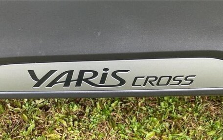 Toyota Yaris Cross, 2022 год, 1 800 000 рублей, 9 фотография