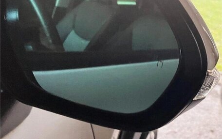 Toyota Yaris Cross, 2022 год, 1 800 000 рублей, 8 фотография