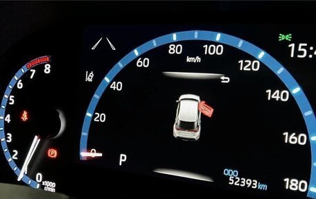 Toyota Yaris Cross, 2022 год, 1 800 000 рублей, 10 фотография