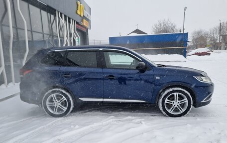 Mitsubishi Outlander III рестайлинг 3, 2015 год, 1 567 000 рублей, 5 фотография