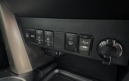 Toyota RAV4, 2013 год, 1 970 000 рублей, 18 фотография