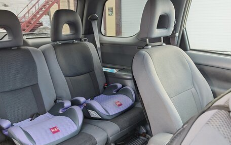 Toyota RAV4, 2001 год, 610 000 рублей, 13 фотография