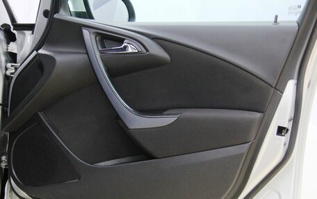 Opel Astra J, 2014 год, 798 800 рублей, 26 фотография