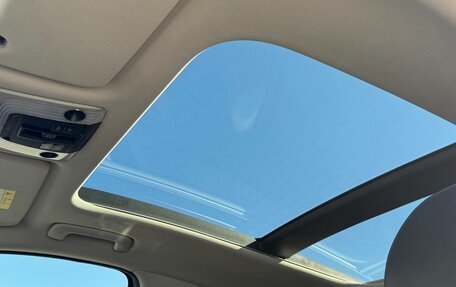 KIA K5, 2021 год, 2 600 000 рублей, 21 фотография