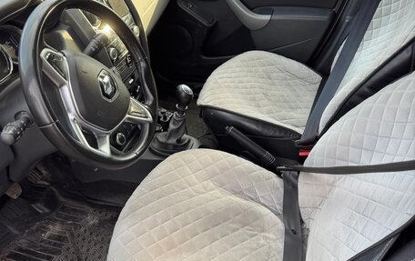 Renault Duster I рестайлинг, 2019 год, 1 400 000 рублей, 5 фотография