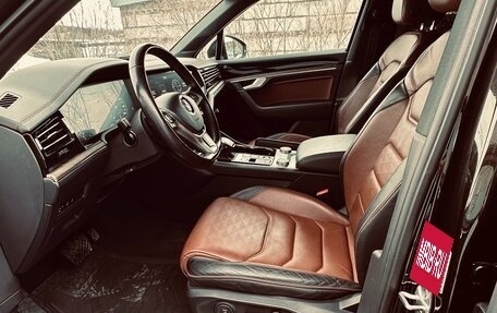 Volkswagen Touareg III, 2019 год, 6 500 000 рублей, 6 фотография