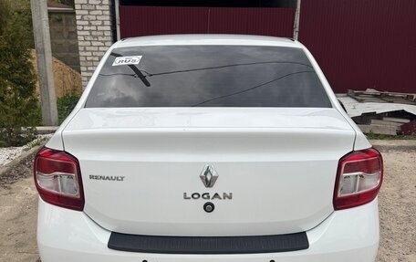Renault Logan II, 2015 год, 650 000 рублей, 4 фотография