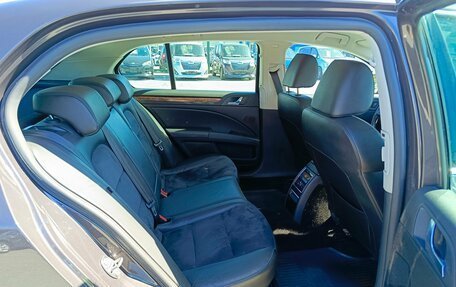 Skoda Superb III рестайлинг, 2010 год, 999 995 рублей, 15 фотография