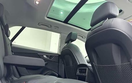 Audi Q8 I, 2023 год, 7 172 006 рублей, 13 фотография