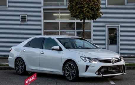 Toyota Camry, 2016 год, 1 995 000 рублей, 3 фотография