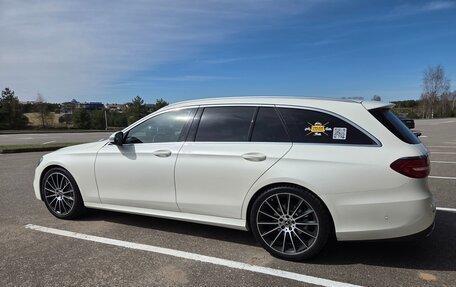 Mercedes-Benz E-Класс, 2018 год, 3 500 000 рублей, 9 фотография