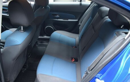 Chevrolet Cruze II, 2011 год, 735 000 рублей, 17 фотография