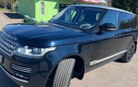 Land Rover Range Rover IV рестайлинг, 2015 год, 4 000 000 рублей, 1 фотография