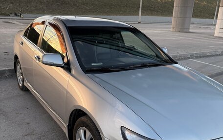 Honda Accord VII рестайлинг, 2005 год, 720 000 рублей, 2 фотография