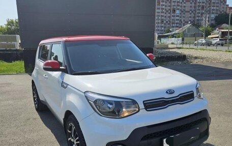 KIA Soul II рестайлинг, 2017 год, 1 199 999 рублей, 2 фотография