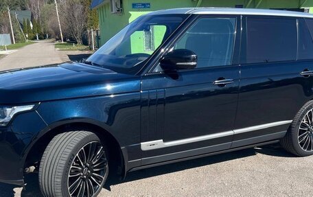 Land Rover Range Rover IV рестайлинг, 2015 год, 4 000 000 рублей, 2 фотография