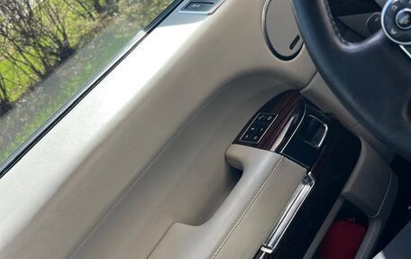 Land Rover Range Rover IV рестайлинг, 2015 год, 4 000 000 рублей, 8 фотография