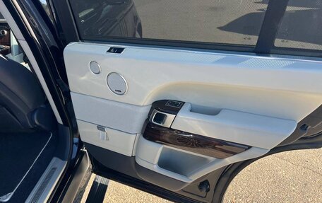 Land Rover Range Rover IV рестайлинг, 2015 год, 4 000 000 рублей, 17 фотография