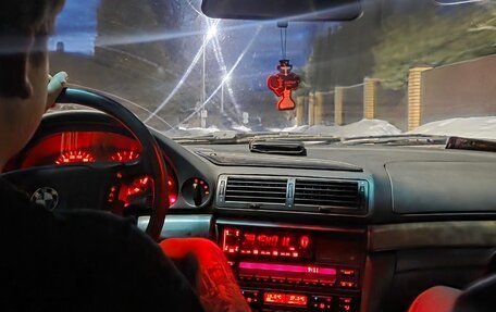 BMW 7 серия, 1998 год, 550 000 рублей, 14 фотография