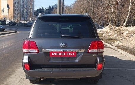 Toyota Land Cruiser 200, 2011 год, 3 350 000 рублей, 4 фотография