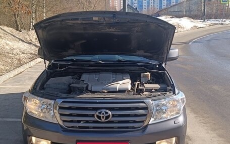 Toyota Land Cruiser 200, 2011 год, 3 350 000 рублей, 12 фотография