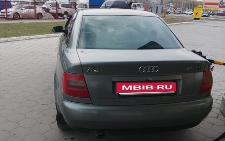 Audi A4, 1999 год, 500 000 рублей, 7 фотография