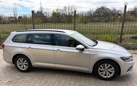 Volkswagen Passat B8 рестайлинг, 2019 год, 2 070 000 рублей, 4 фотография