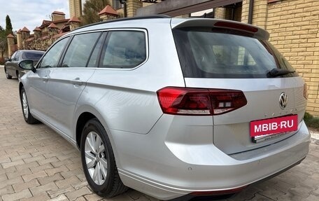 Volkswagen Passat B8 рестайлинг, 2019 год, 2 070 000 рублей, 7 фотография