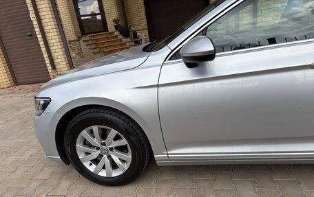 Volkswagen Passat B8 рестайлинг, 2019 год, 2 070 000 рублей, 8 фотография