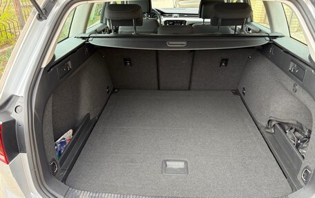 Volkswagen Passat B8 рестайлинг, 2019 год, 2 070 000 рублей, 13 фотография