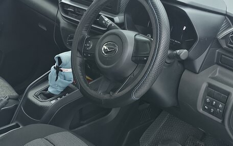 Daihatsu Rocky, 2021 год, 1 400 000 рублей, 4 фотография