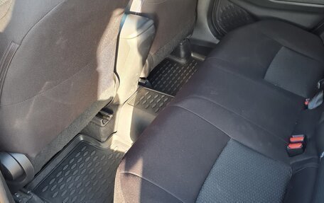 Toyota C-HR I рестайлинг, 2017 год, 1 700 000 рублей, 6 фотография