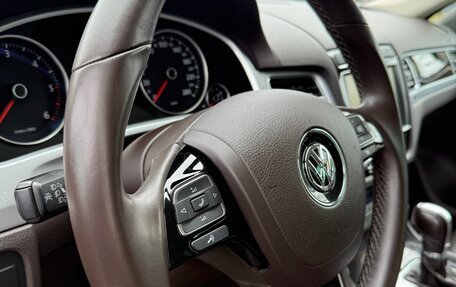 Volkswagen Touareg III, 2015 год, 3 600 000 рублей, 17 фотография