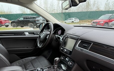 Volkswagen Touareg III, 2015 год, 3 600 000 рублей, 11 фотография